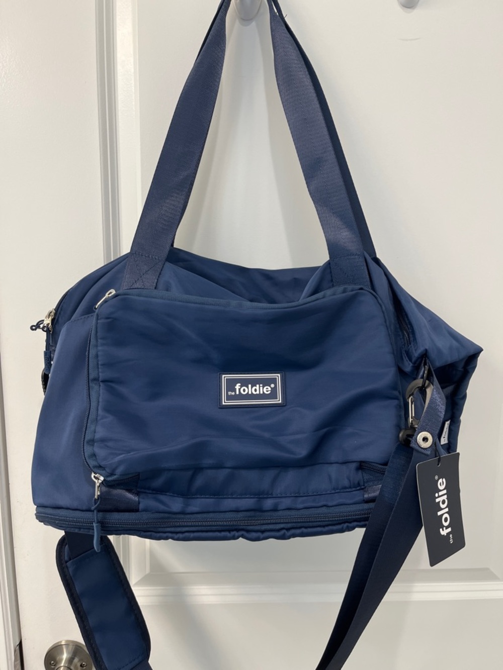 The Foldie Navy Travel  Bag - Picture 2 of 11